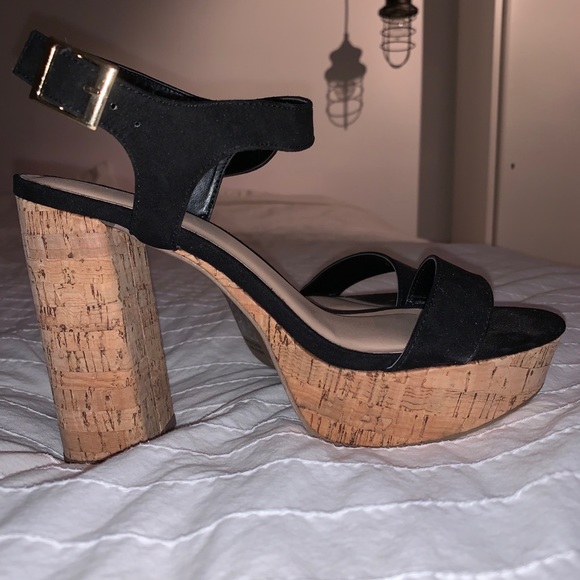 Black Wedge Heels, 8 US , Forever21 - Picture 5 of 6